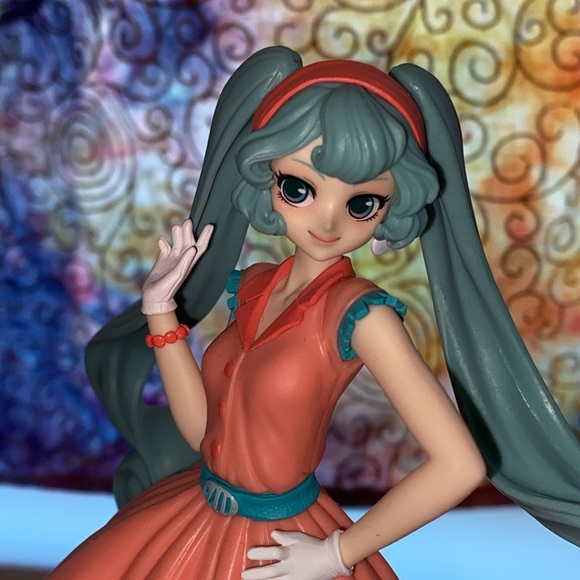 Hatsune Miku World Journey Vol. 1 Figure - Picture 3 of 3